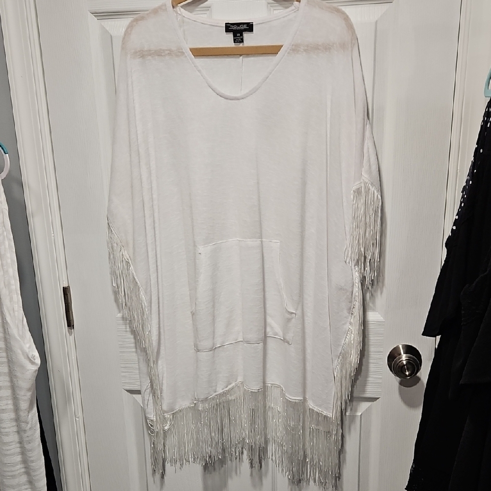 Chic White Fringe Poncho